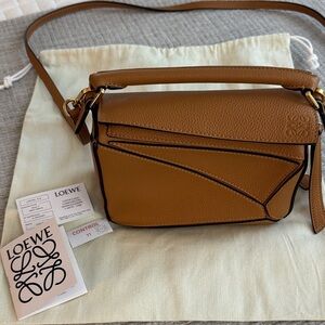 Loewe Tan Leather Women's Bag